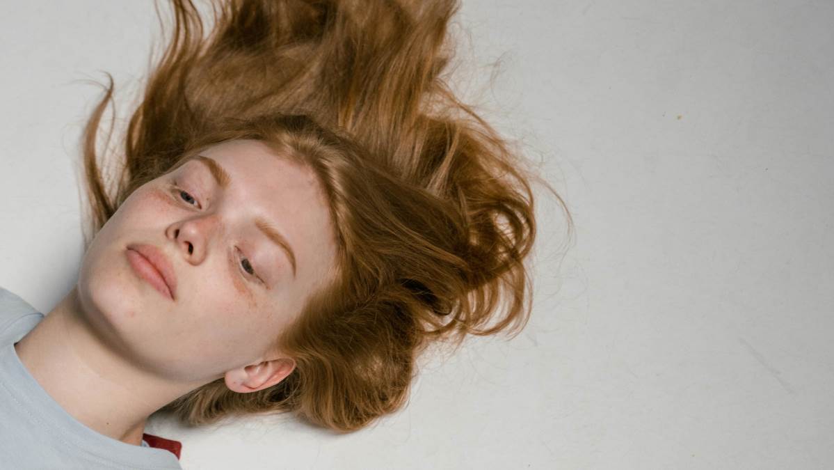 4 saveta stručnjaka za brži rast kose i zdravo teme | Elle
