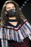 Ovo može da izgleda stvarno dobro: Kako se maska protiv virusa nosi kao modni detalj?