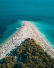 Ako se ovog leta uputite u Hrvatsku, ne propustite najlepše plaže na ostrvu Vis. 
