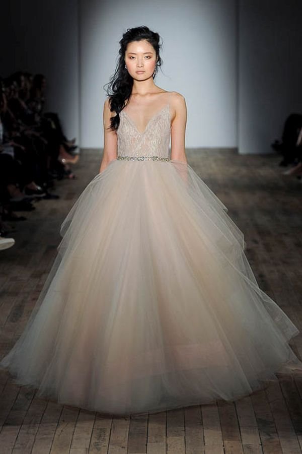 #Wedding: 8 najlepših modela venčanica pravo sa Bridal Fashion Weeka