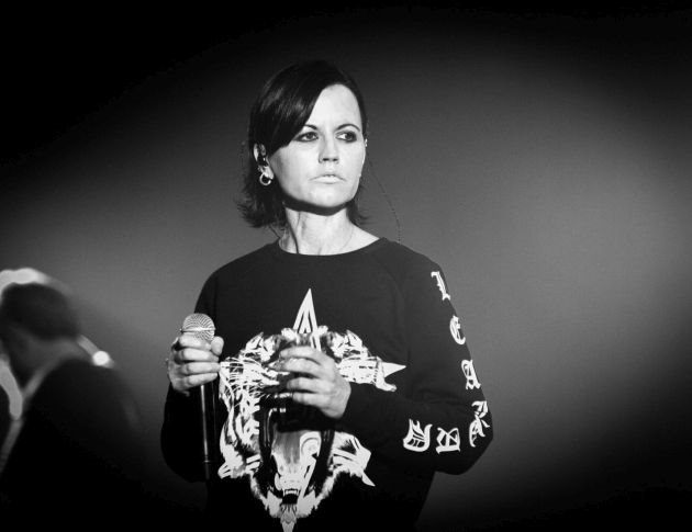 Napustio nas je najlepši ženski vokal devedesetih: 7 najboljih pesama grupe Cranberries