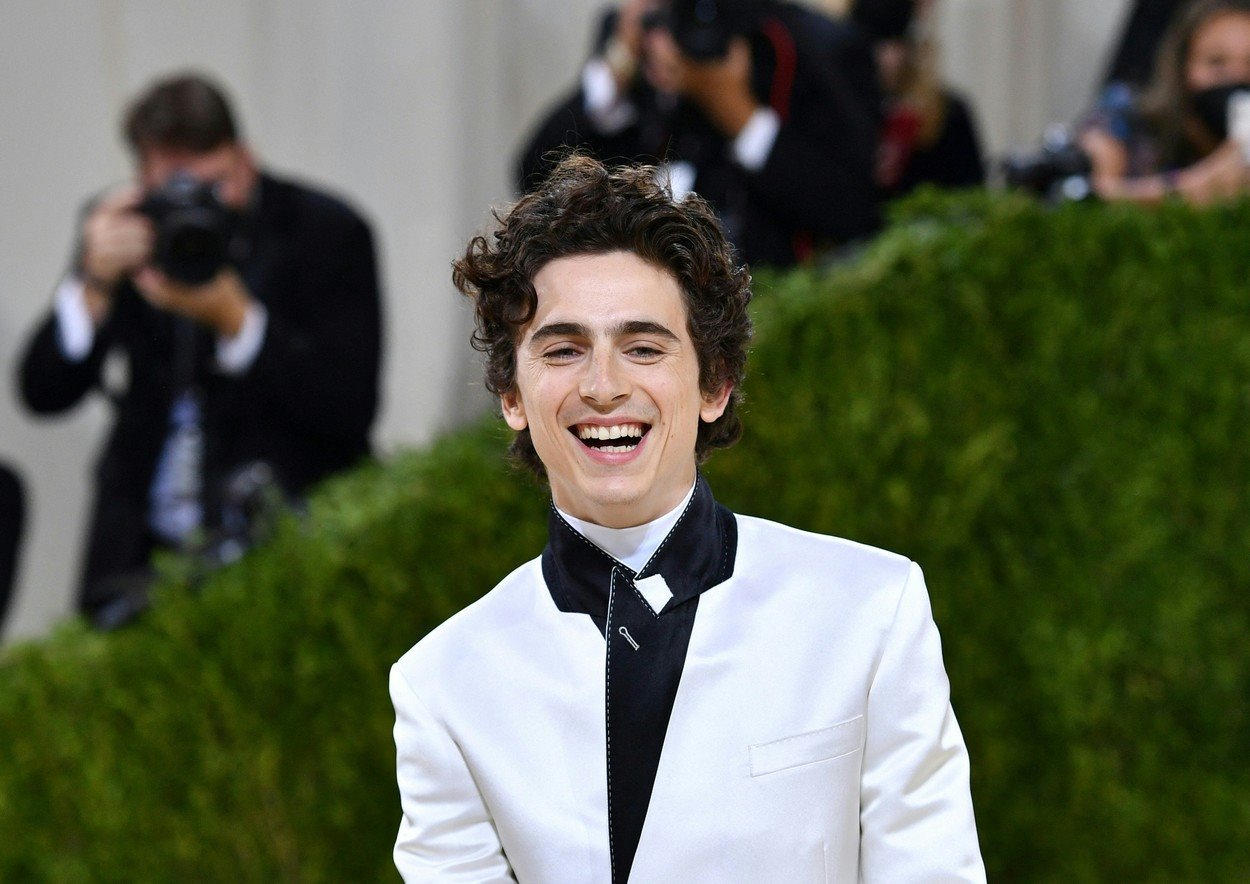 Timothée Chalamet dizajnirao duks za humanitarne svrhe.