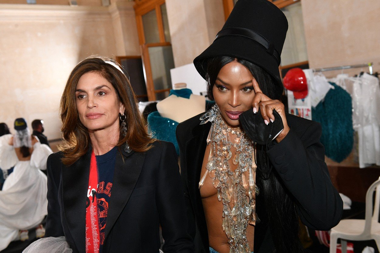 Naomi Campbell i Cindy Crawford nosile su reviju Off White-a.