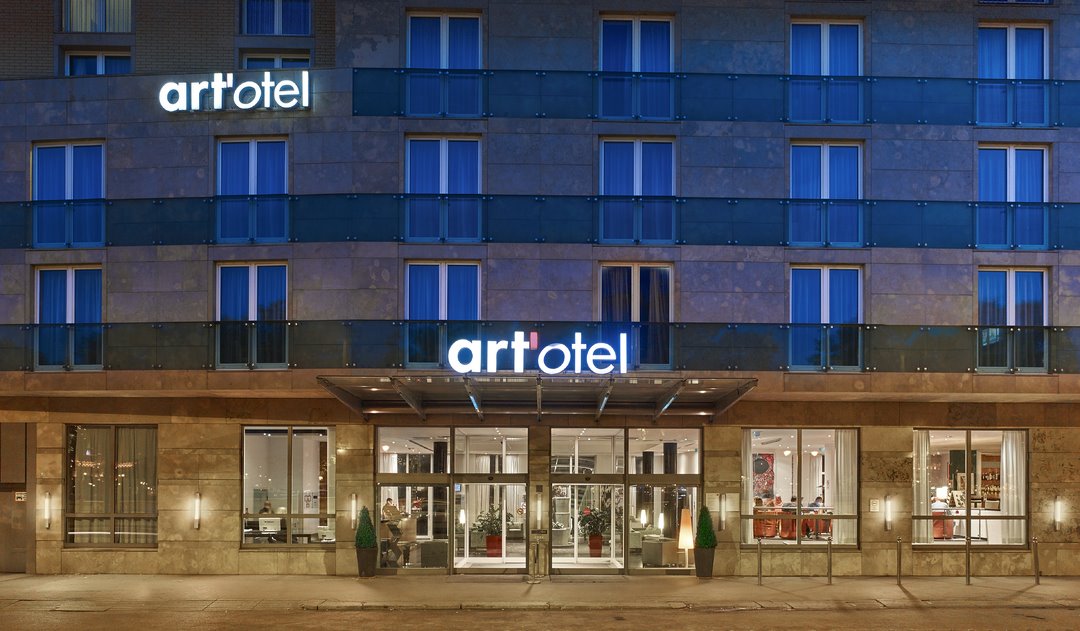 artotel budapest_front.jpg