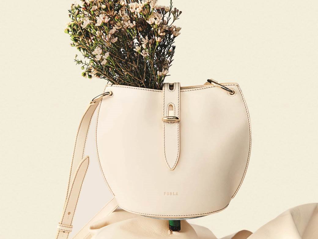 Unica Furla Earth Limited Edition_Creative Still Life_White Mini_© Paolo Zambaldi.jpg