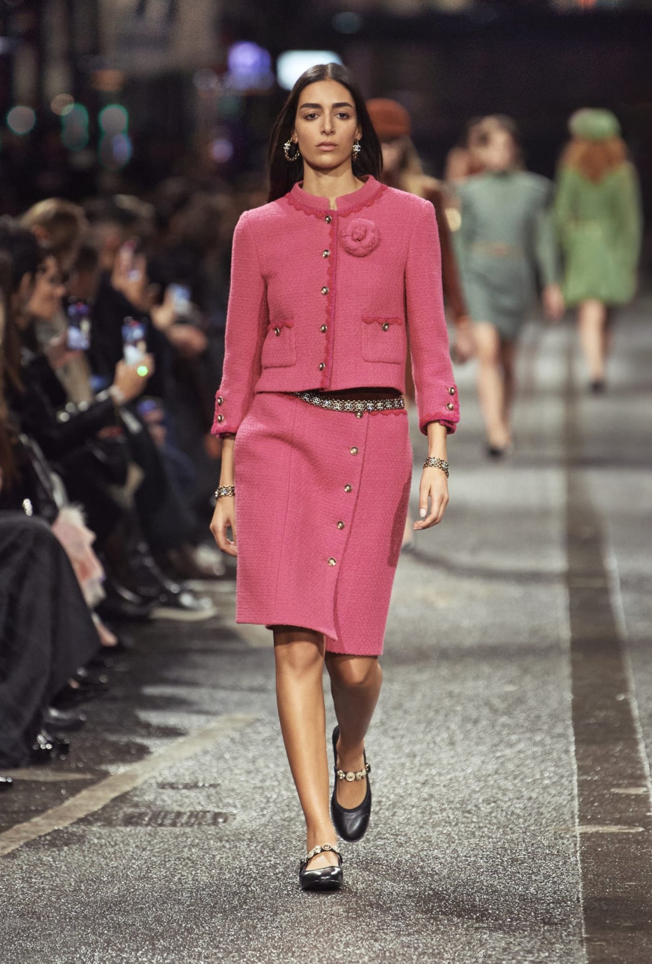 chanel_look-013_2023-24-metiers-dart-collection-LD.jpg