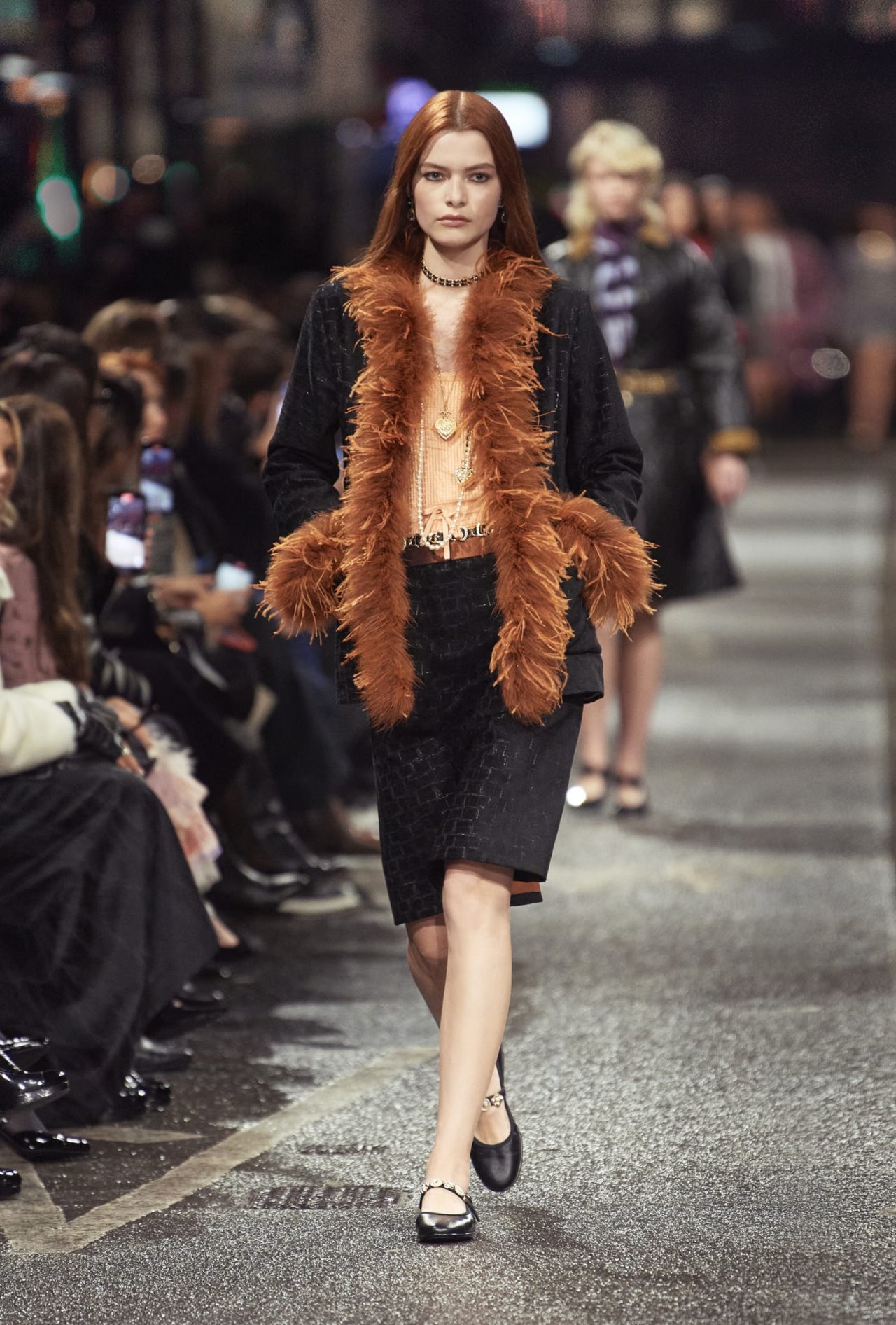 chanel_look-022_2023-24-metiers-dart-collection-LD.jpg