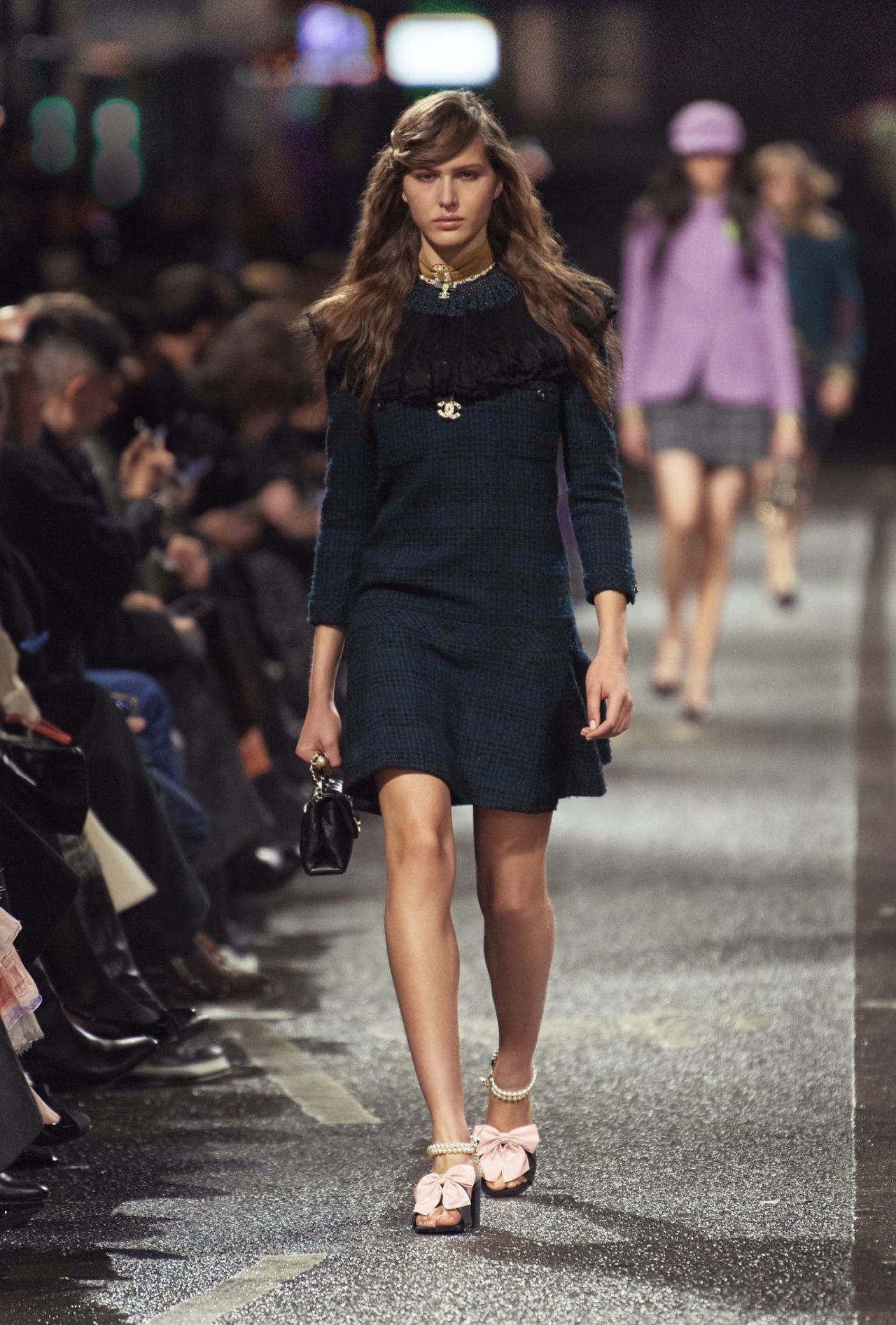 chanel_look-033_2023-24-metiers-dart-collection-LD.jpg