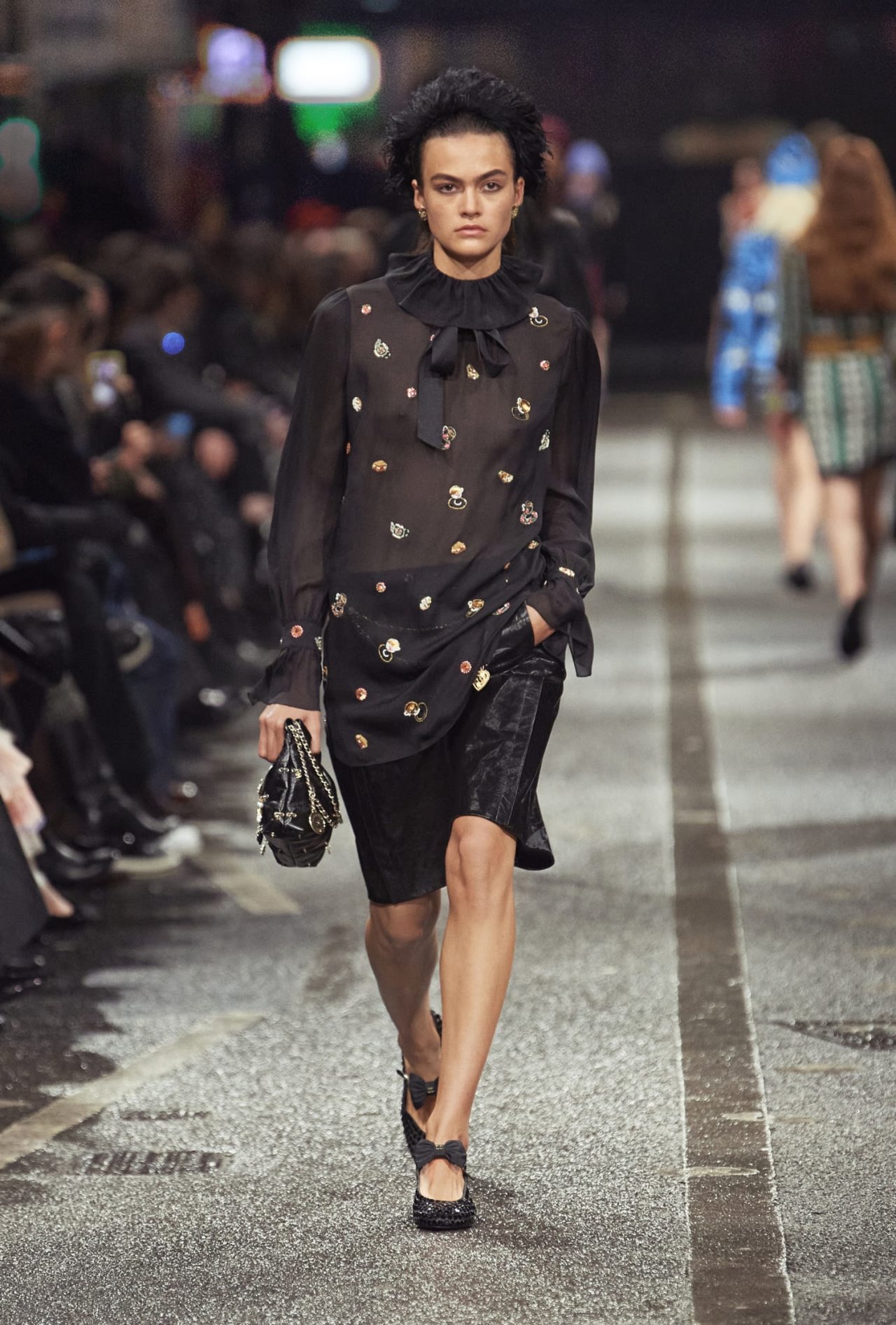 chanel_look-065_2023-24-metiers-dart-collection-LD.jpg