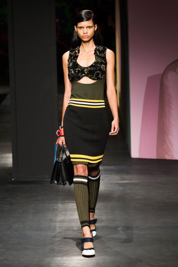 Prada: Ekcentrične urbane buntovnice