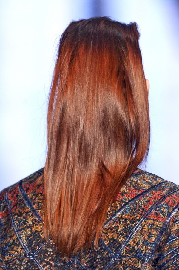 Hairstyle trend: Izazovna bakarna