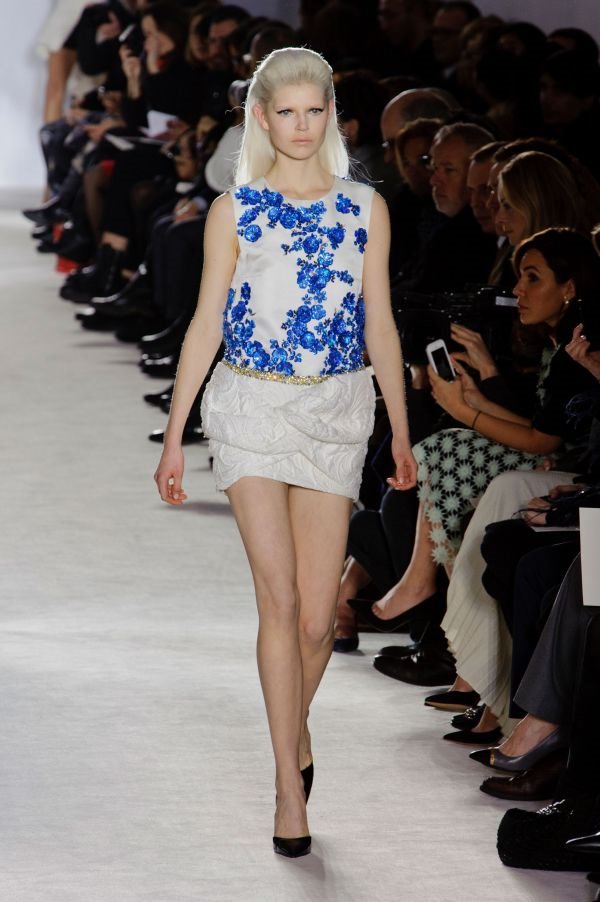 Giambattista Valli: Spontana ženstvenost