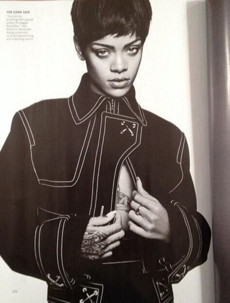 Rihanna: Seksi editorijal u duhu devedesetih