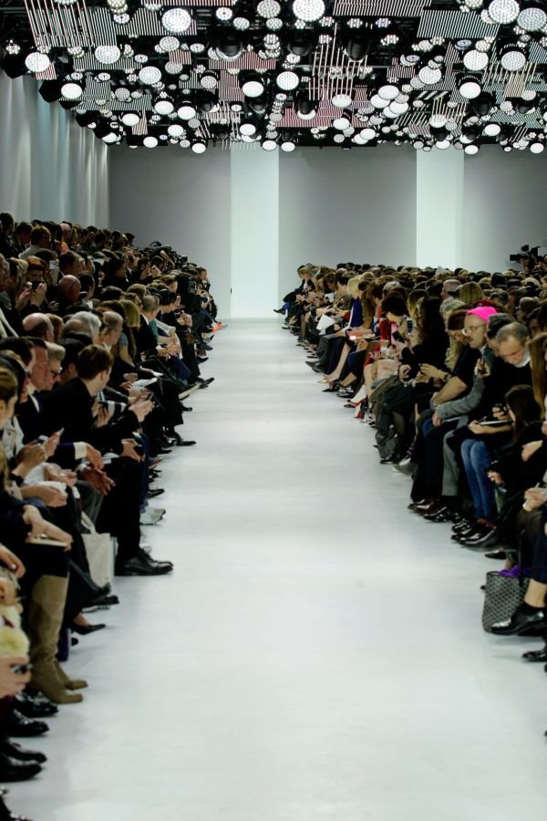 Christian Dior: Jednostavno, Raf