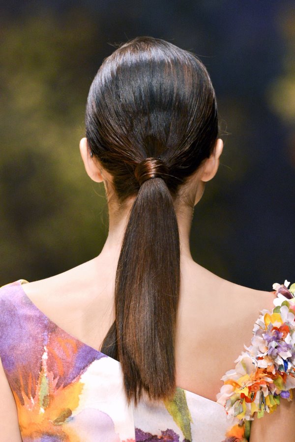 Hairstyle trend za proleće: Niski rep