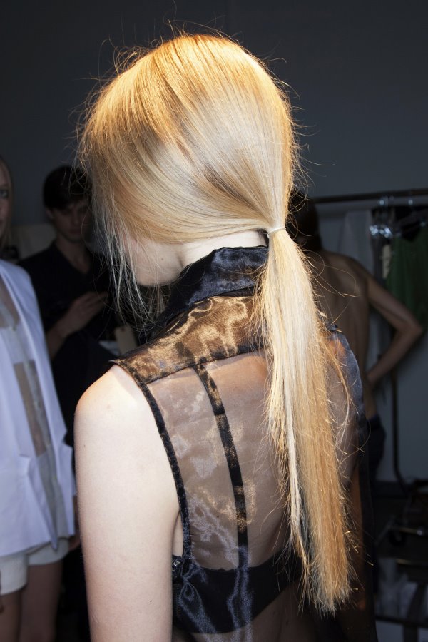 Hairstyle trend za proleće: Niski rep