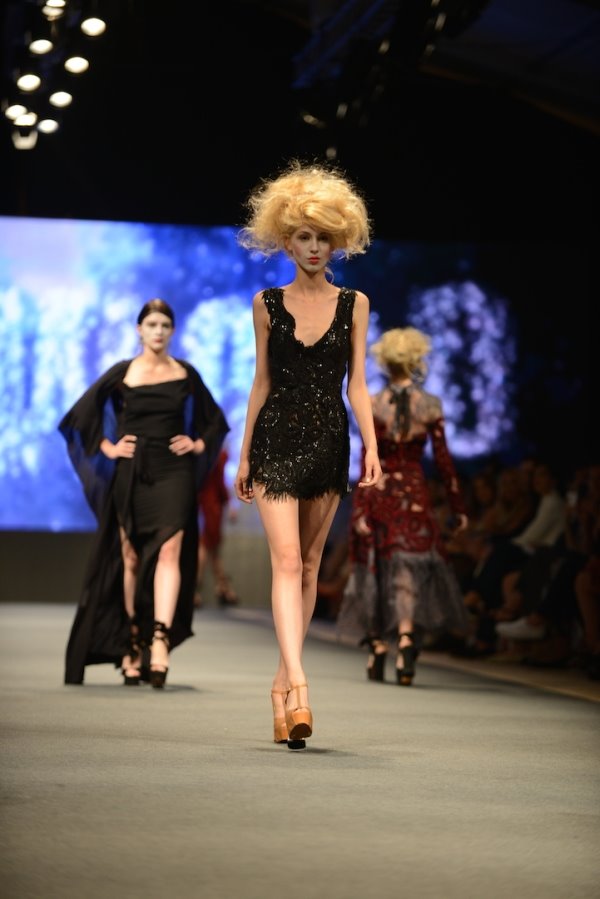 Održan modni spektakl Vivienne Westwood u Budvi