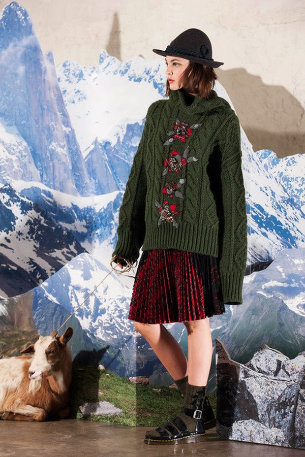 Pre-fall trend: Lepa pletiva