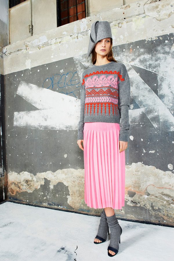 Pre-fall trend: Lepa pletiva