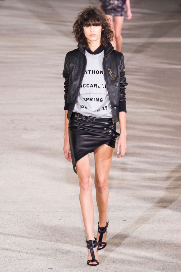 Anthony Vaccarello: Seksepil, nautika i rock ’n’ roll!