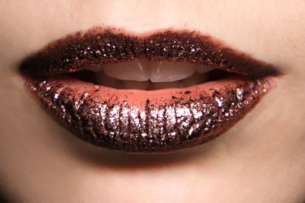 Beauty trend: Metalik