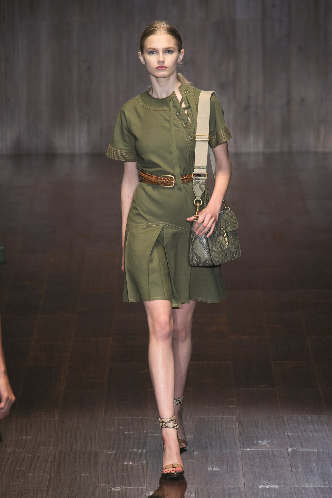 Trend za proleće: Vreme je za uniformu