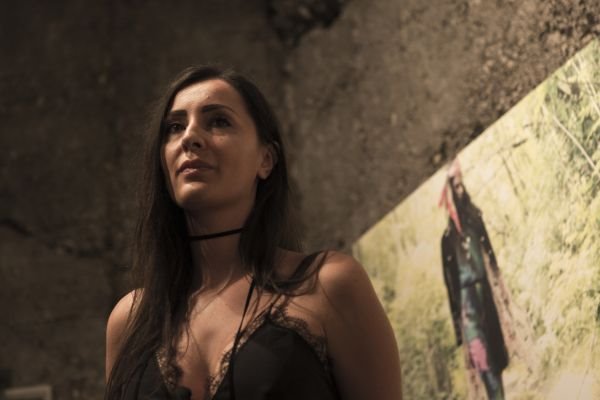 Milica Opačić predstavila svoju novu kolekciju "10 Feathers" u galeriji Štab