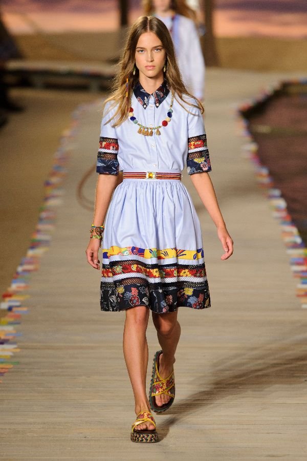 Tommy Hilfiger: Tropska egzotika (proleće / leto 2016 RTW)