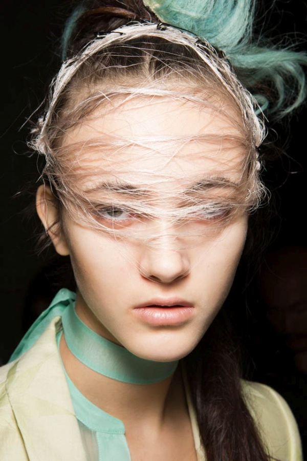 Fashion week u Parizu: Trendi frizure koje ćemo nositi na proleće 2016.