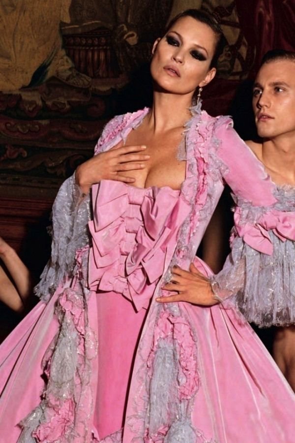 Opsednuti: Fantastična naslovnica i editorijal Kate Moss za AnOther magazin