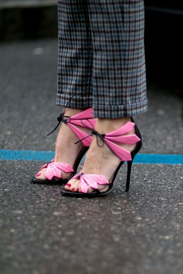 Street style: Najlepše cipele koje smo videli na ulicama modnih metropola za vreme Fashion Weeka