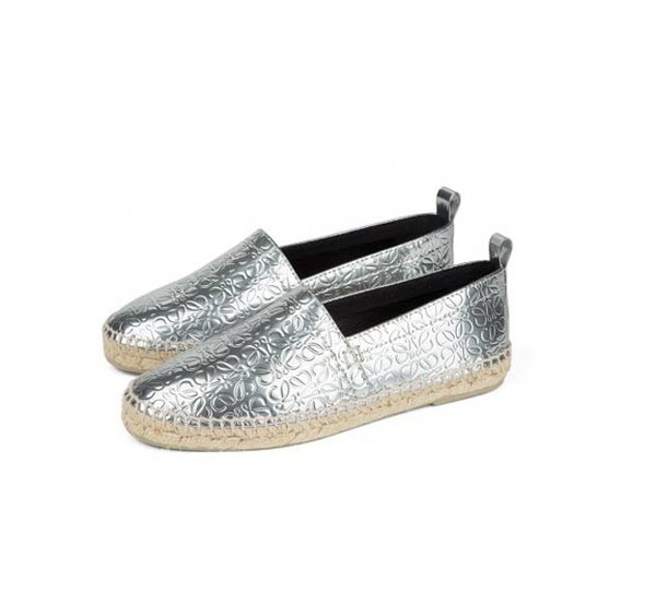 Loewe ima novi model espadrila koji će postati hit