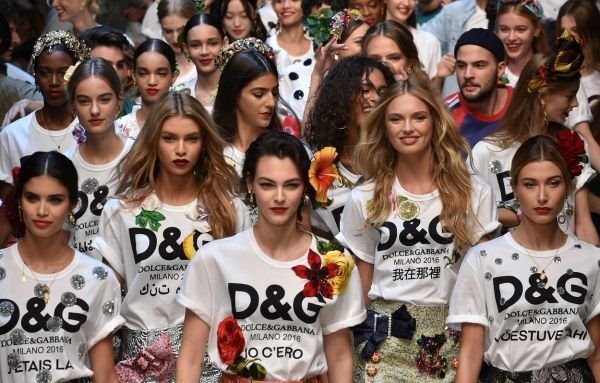Sumiramo utiske: Jedini momenti sa Fashion Weeka koje treba da zapamtite