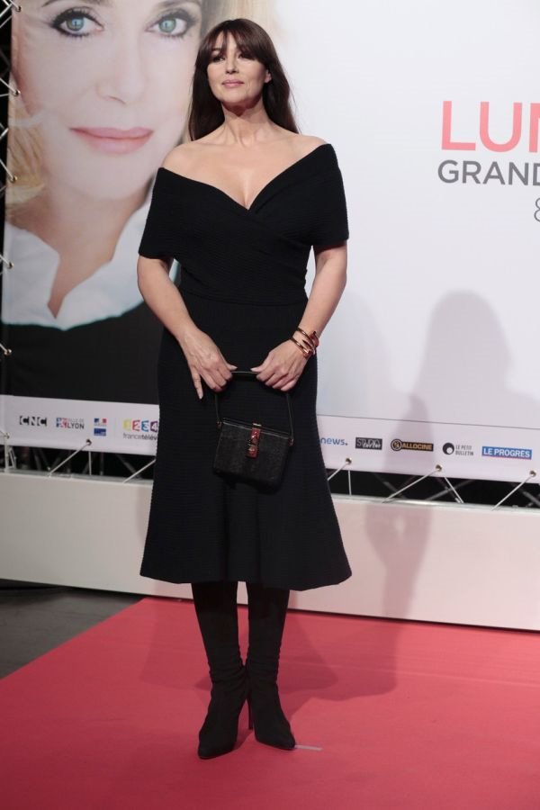 6 najlepših crnih haljina Monice Bellucci iz 2016!