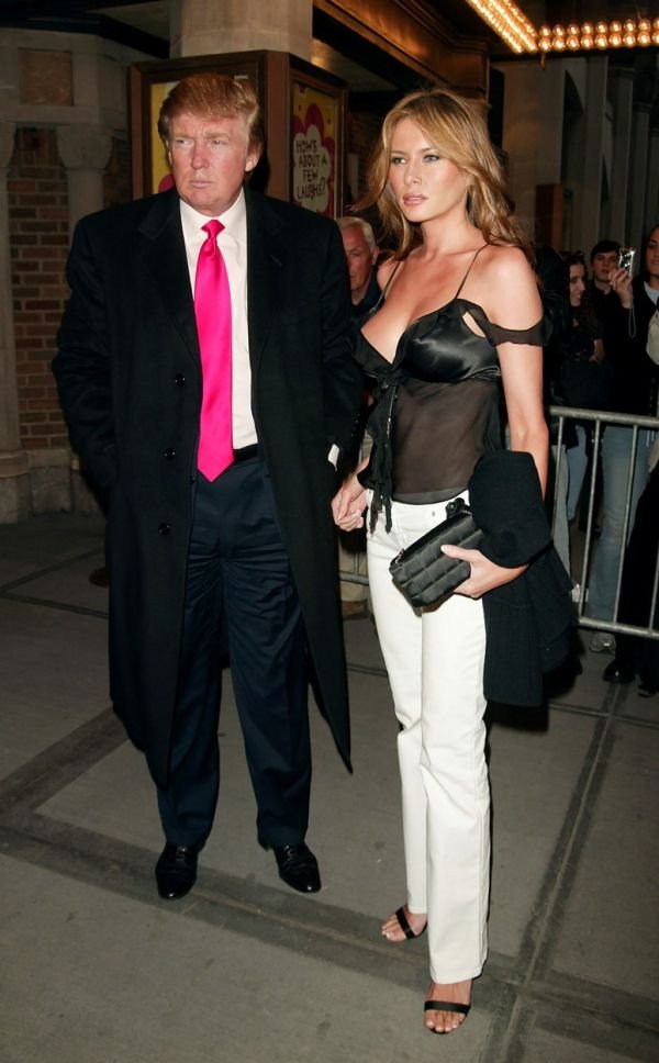 Evolucija stila Melanie Trump: Od provincijskog kiča do damske elegancije