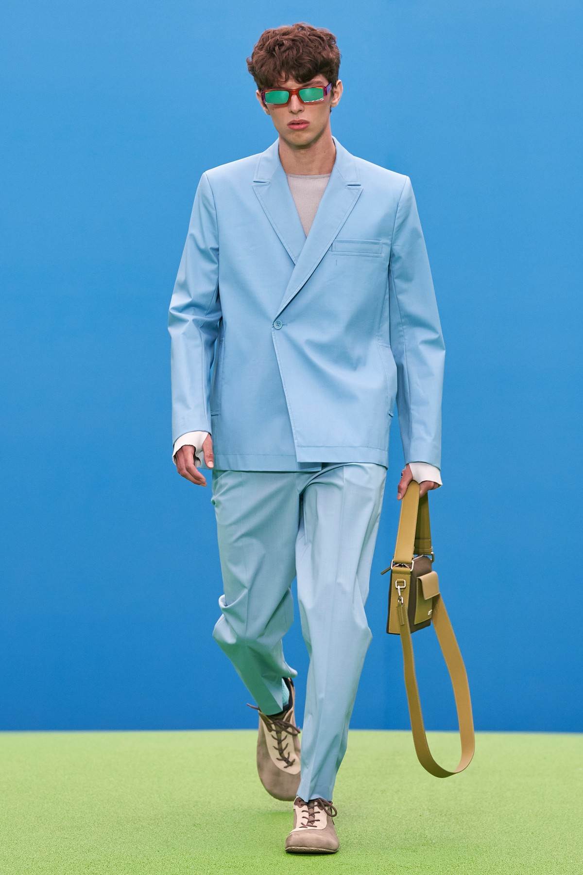 jacquemus-revija-la-montagne