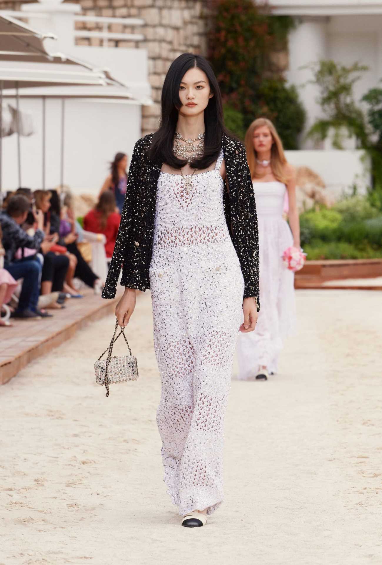 chanel_0061-cruise-2022-23-collection_looks_vf-LD.jpg