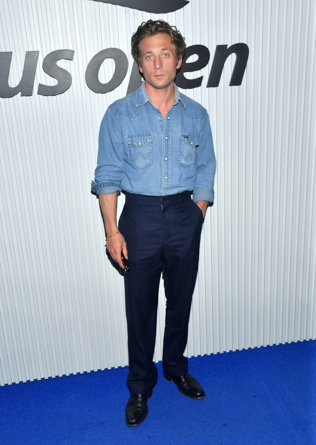 Jeremy Allen White na US Openu