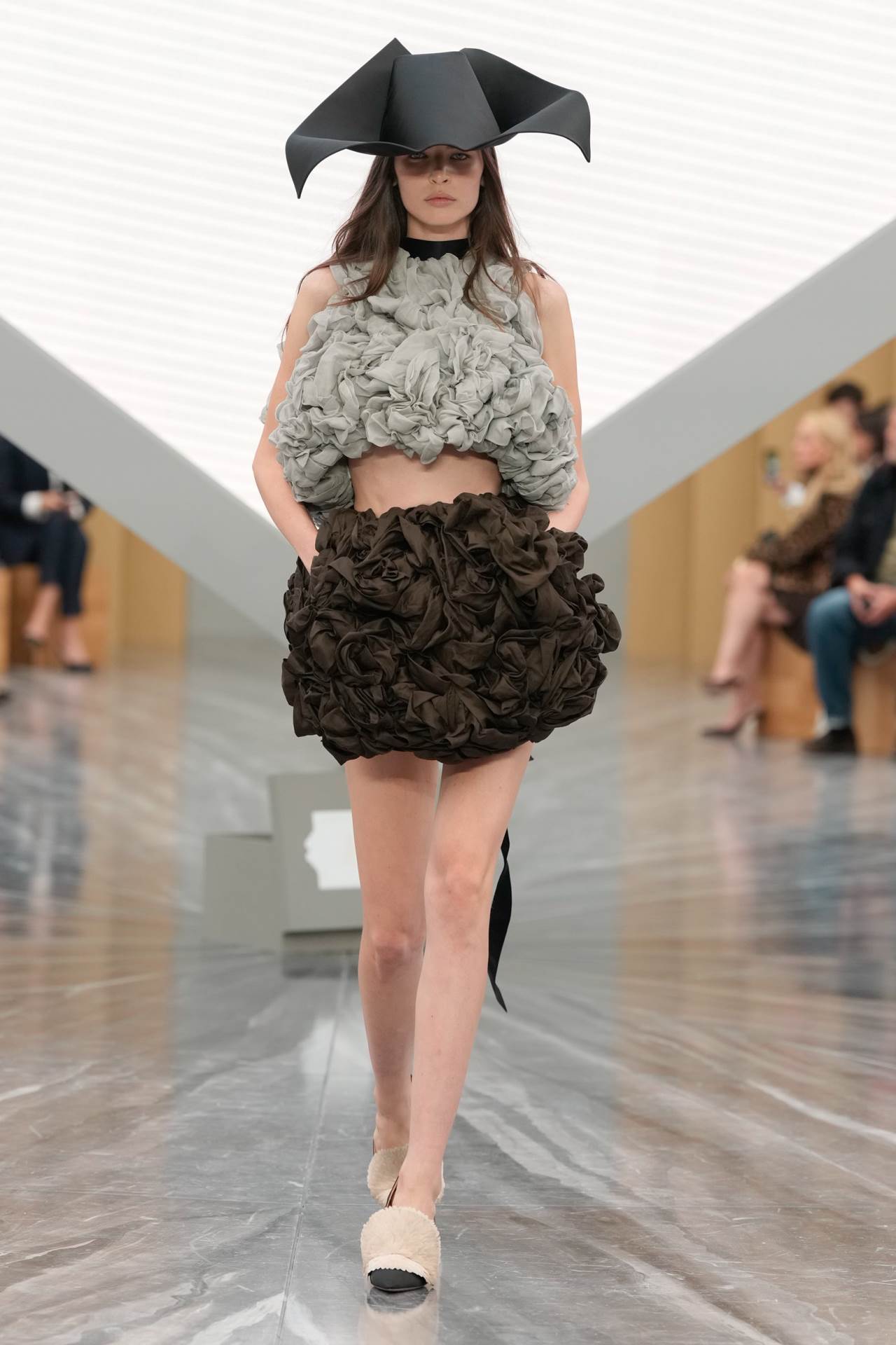 Christian Dior S26 067.jpg