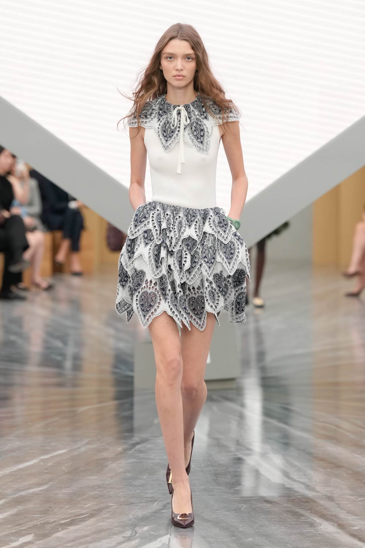 Christian Dior S26 043.jpg