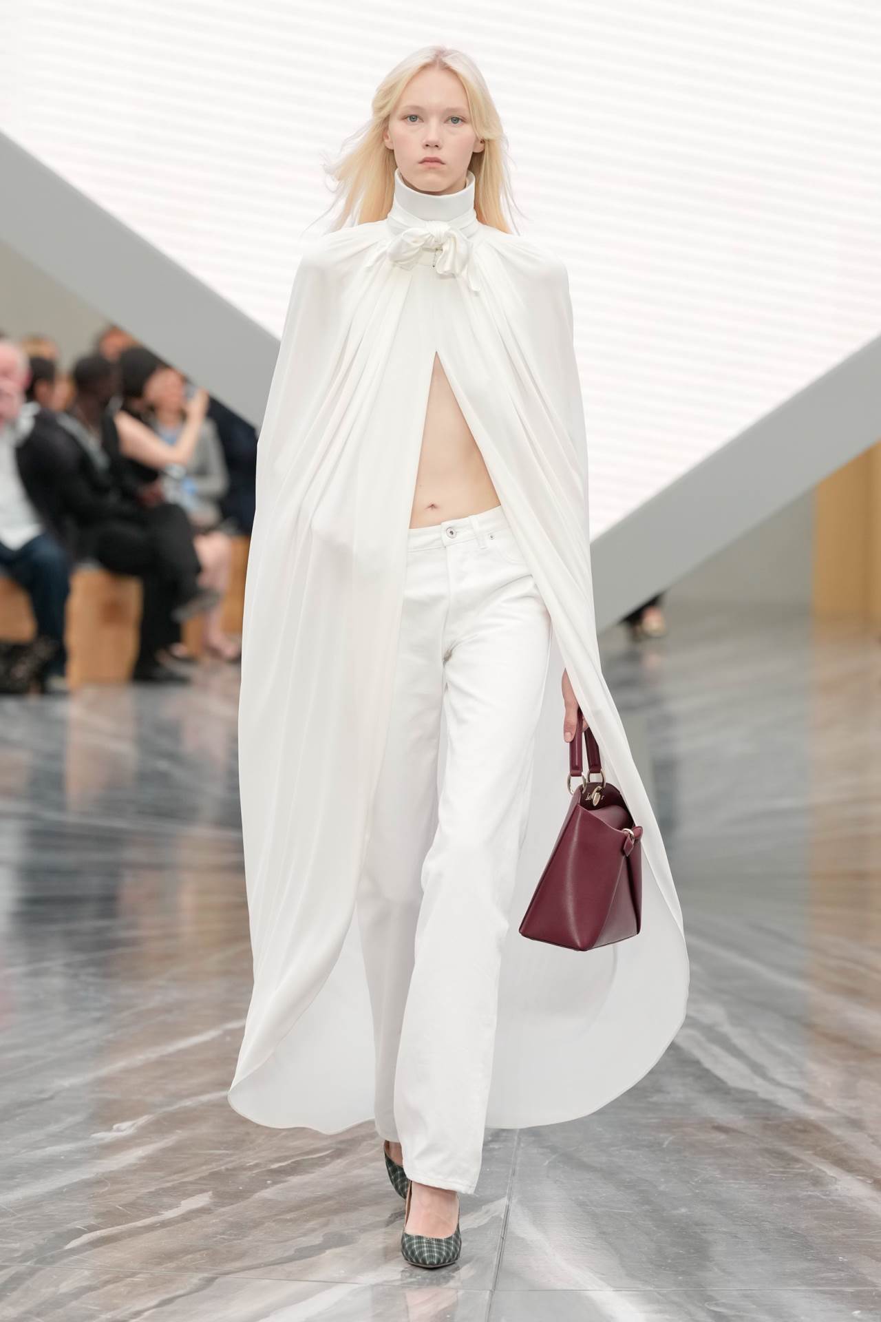 Christian Dior S26 030.jpg