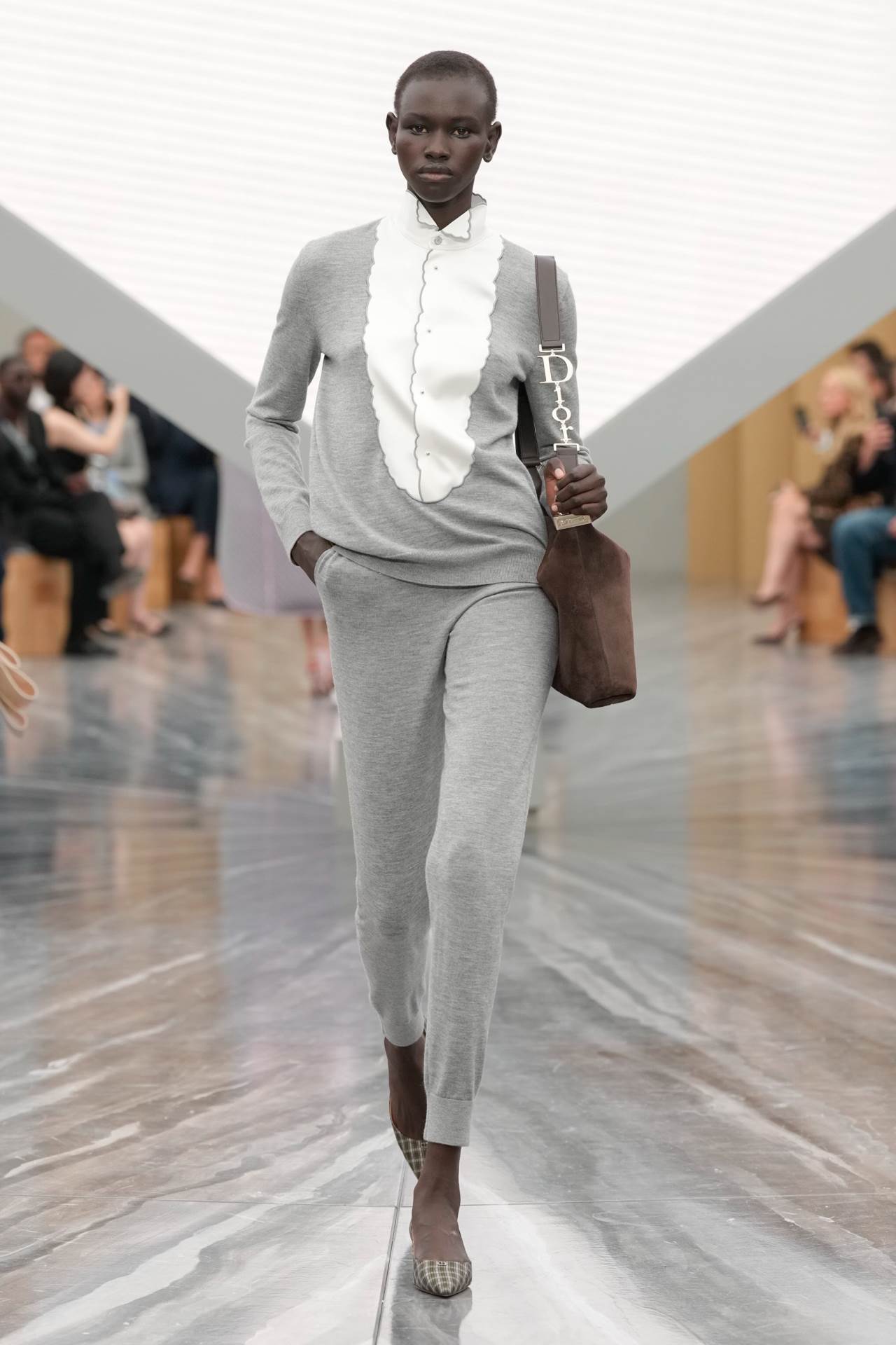 Christian Dior S26 036.jpg