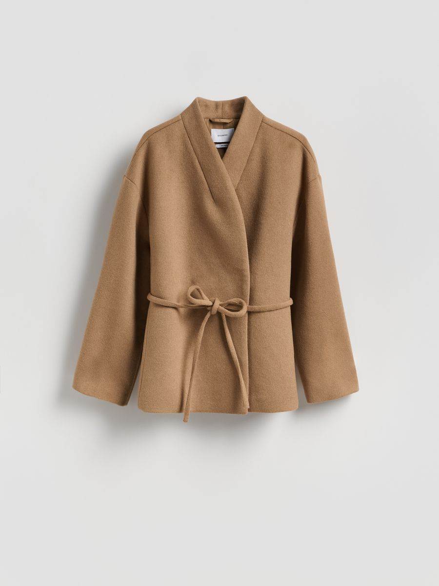 Reserved kratka jakna.