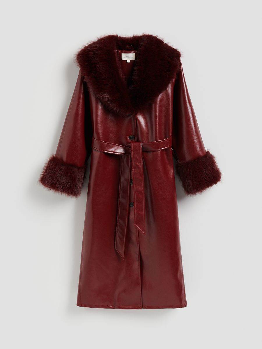 Reserved kaput s krznom.