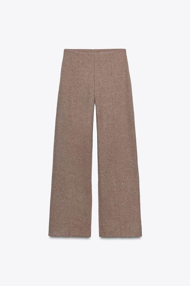 Zara pletene pantalone.