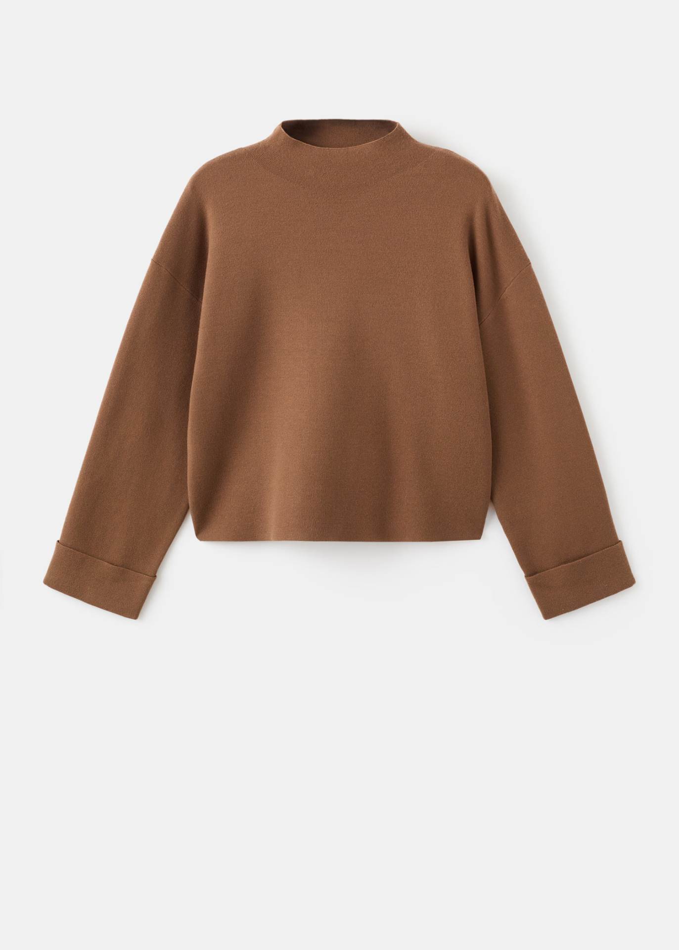 Mango pletena dukserica.