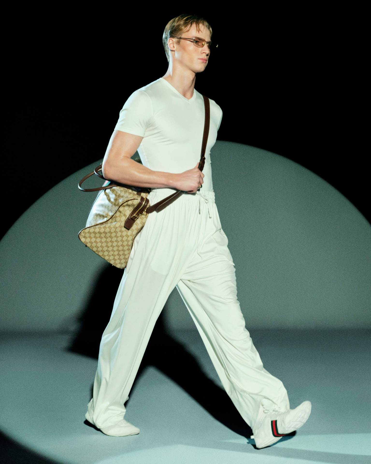 Gucci PreFall PO F26 038.jpg