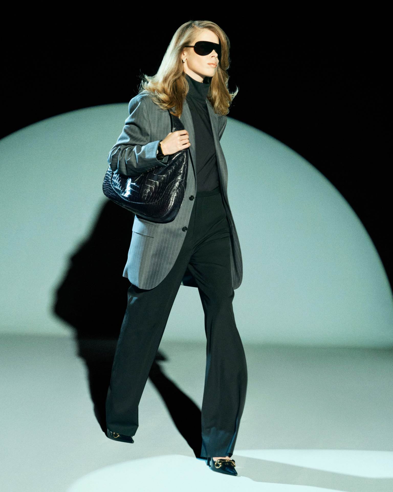 Gucci PreFall PO F26 011.jpg