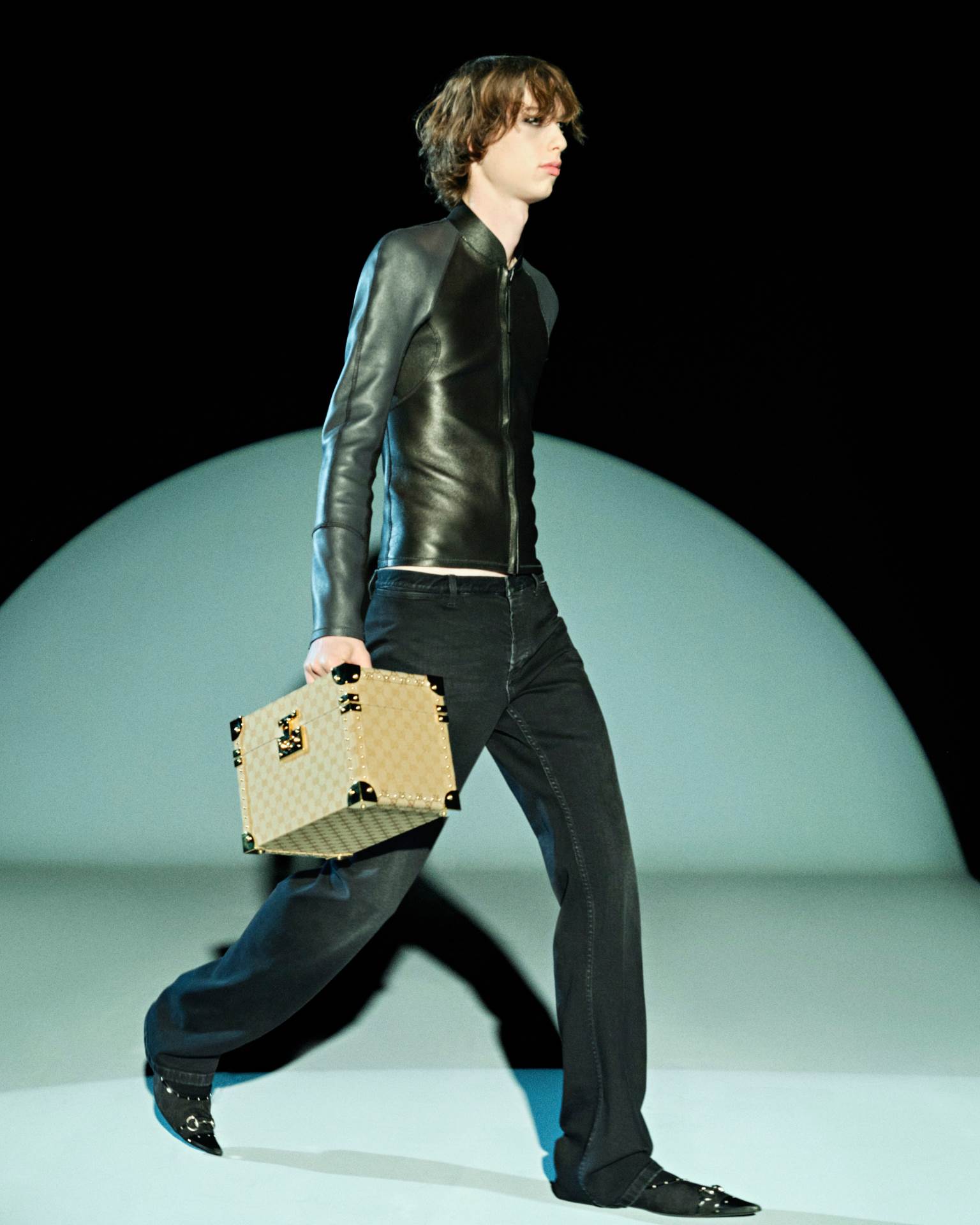 Gucci PreFall PO F26 020.jpg