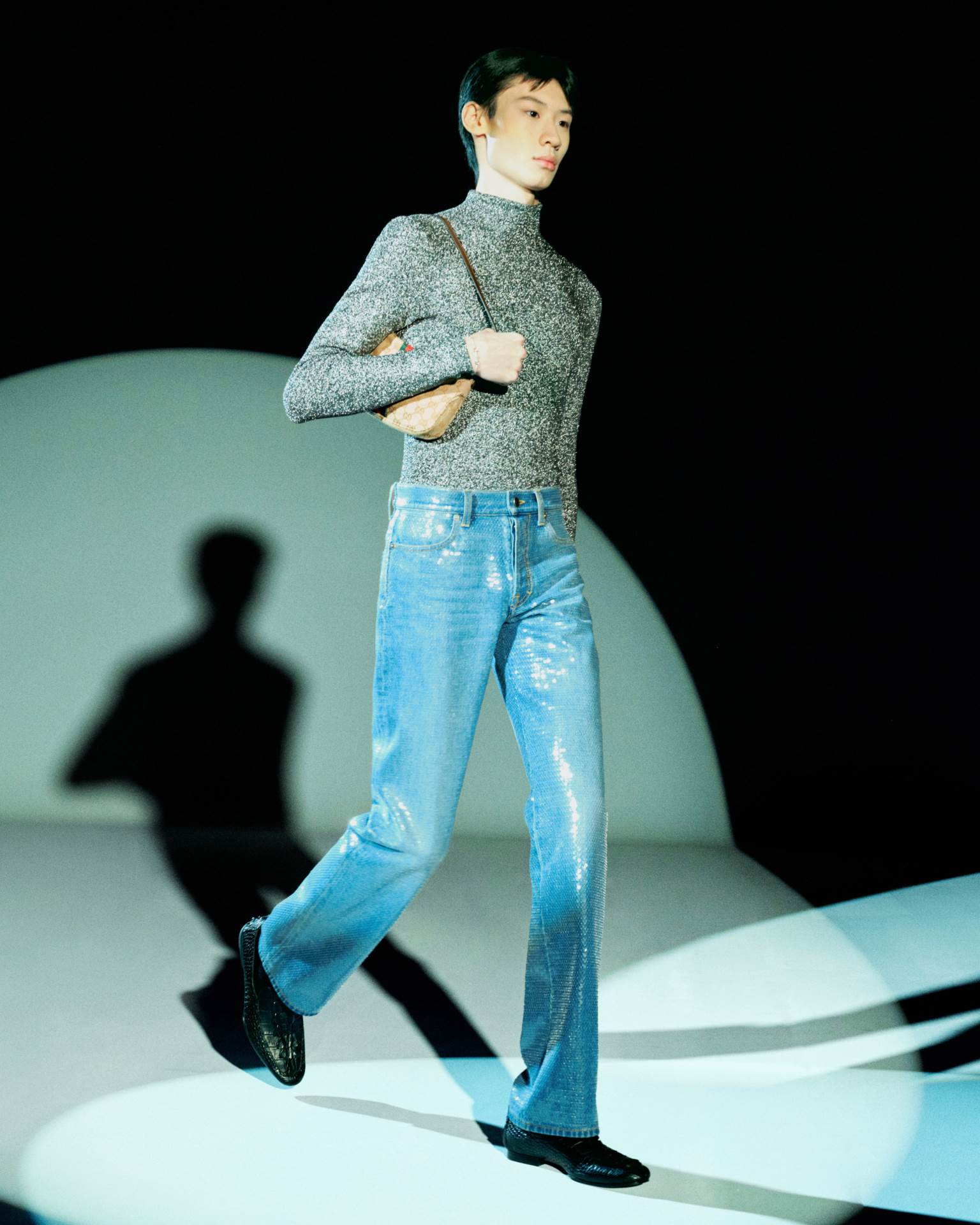 Gucci PreFall PO F26 026.jpg